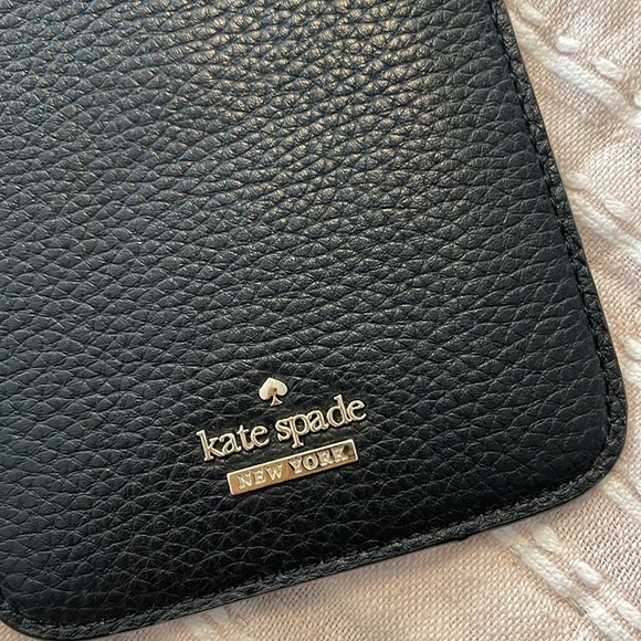 Kate Spade Phone Wristlet - Picture 6 of 12